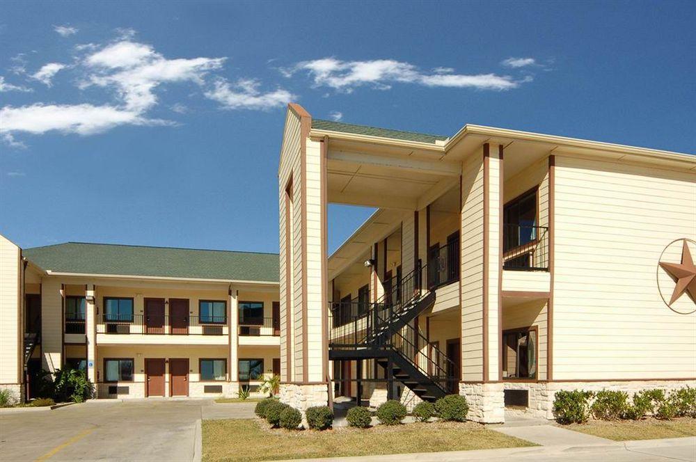 Lone Star Inn And Suites Victoria Kültér fotó