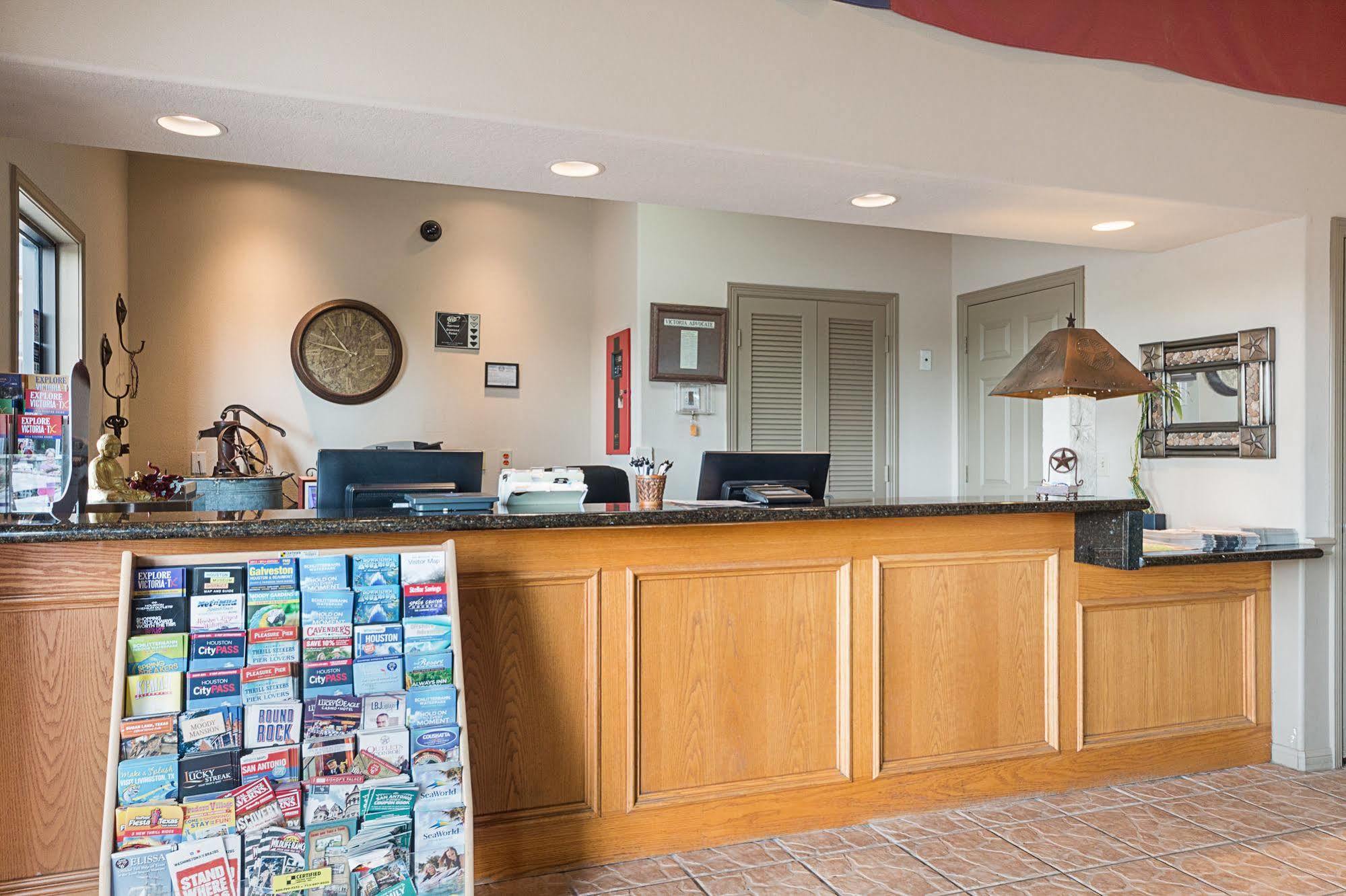 Lone Star Inn And Suites Victoria Kültér fotó