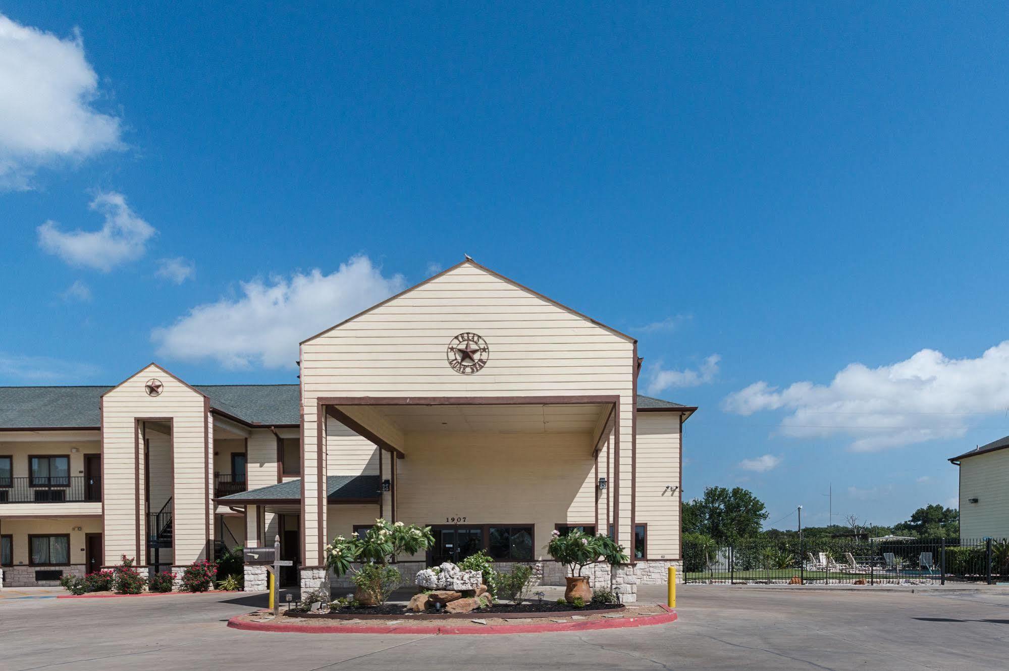 Lone Star Inn And Suites Victoria Kültér fotó